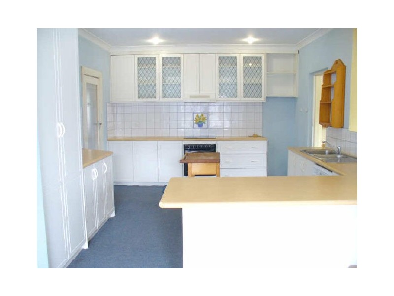 10 Devonport Road, Quoiba TAS 7310