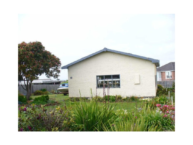 85 Hillcrest Road, Devonport TAS 7310