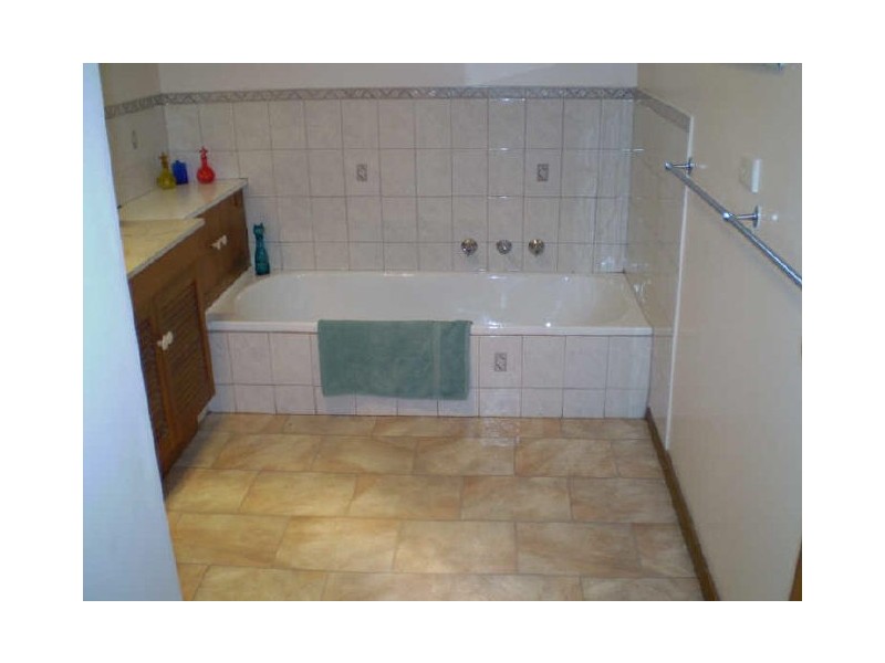 1 Dowbiggin Street, Railton TAS 7305