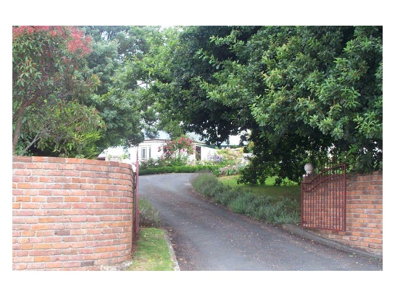 1085 Sheffield Road, Lower Barrington TAS 7306