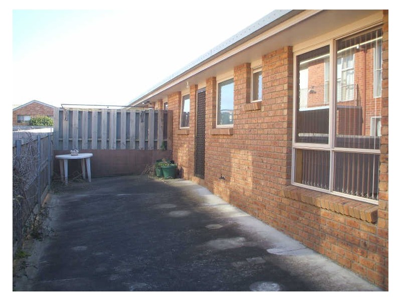 1/12 Broadhurst Avenue, Devonport TAS 7310
