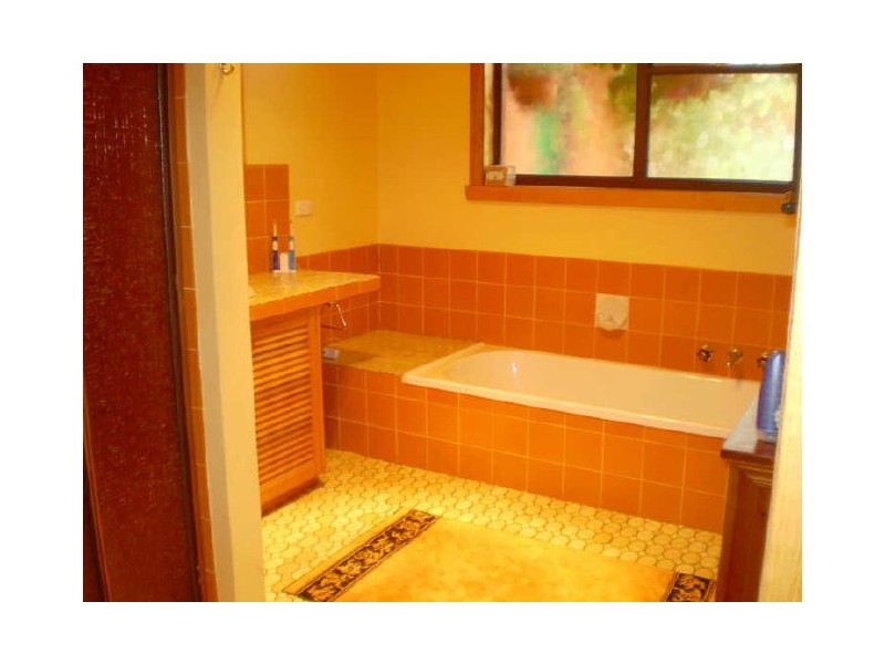 5 Linden Heights, Devonport TAS 7310