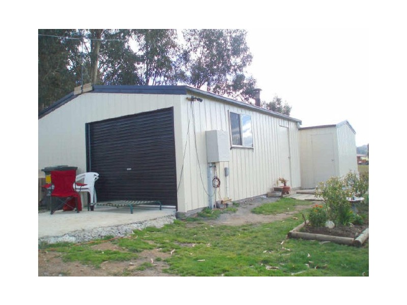 12 Brookland Avenue, Acacia Hills TAS 7306