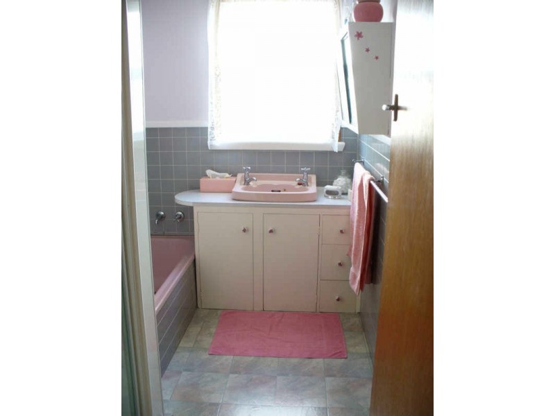 26 Middle Road, Devonport TAS 7310