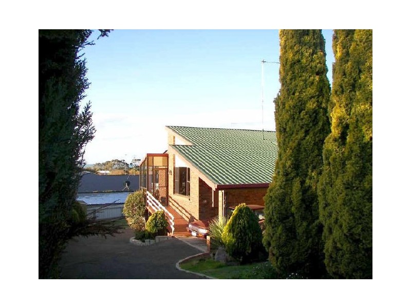 176 Upper George Street, Devonport TAS 7310