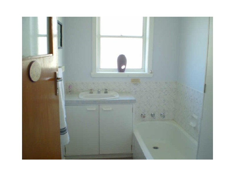 22 Tucker Avenue, Devonport TAS 7310