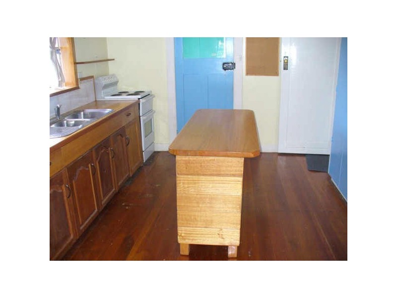 2 Charles Street, Devonport TAS 7310