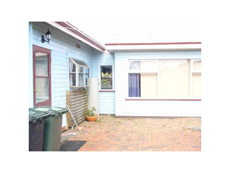 2 Charles Street, Devonport TAS 7310