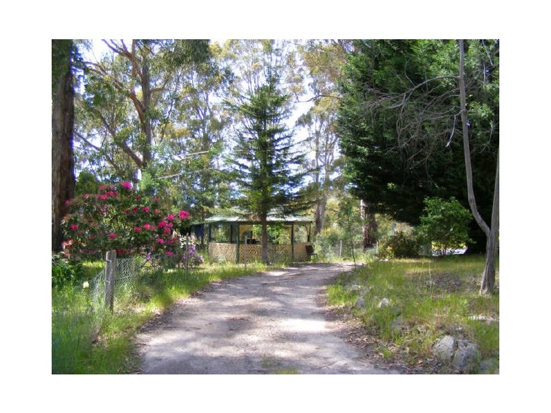 8 Cornwall Road, Acacia Hills TAS 7306