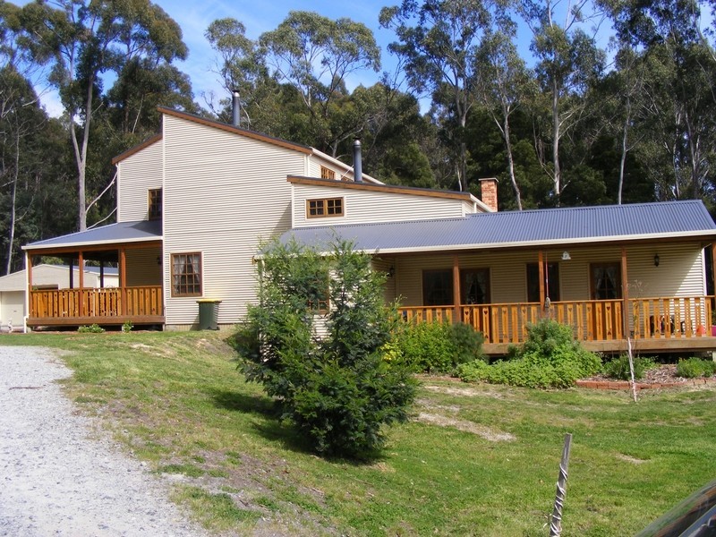 300 Sheffield Road, Spreyton TAS 7310