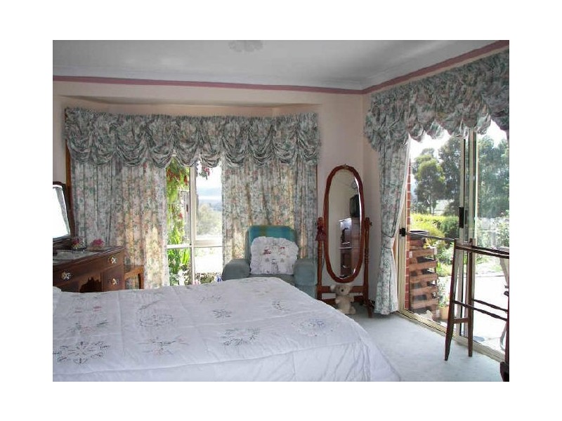 52 Cornwall Road, Acacia Hills TAS 7306