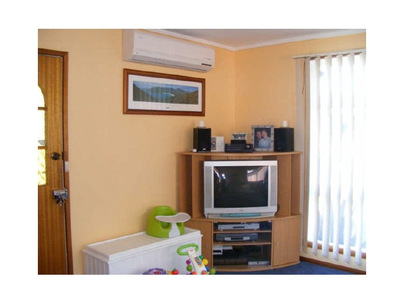 6 Valley Road, Devonport TAS 7310