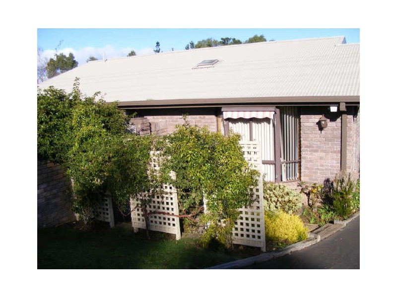 5 Surrey Street, Devonport TAS 7310