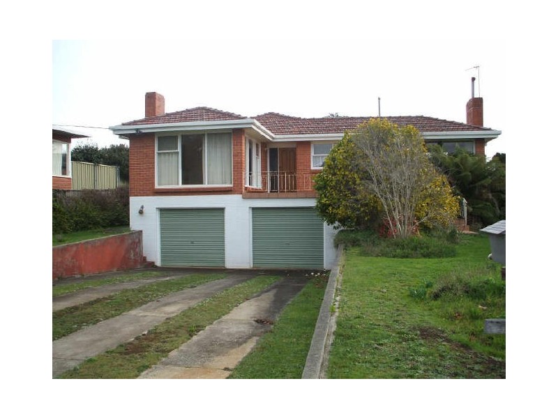 16 Nyora Court, Devonport TAS 7310