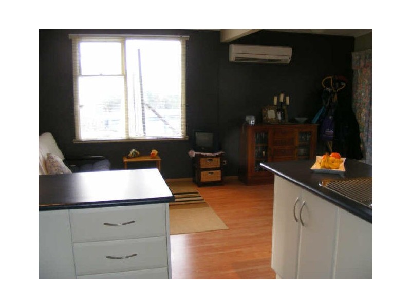 5 College Court, Devonport TAS 7310