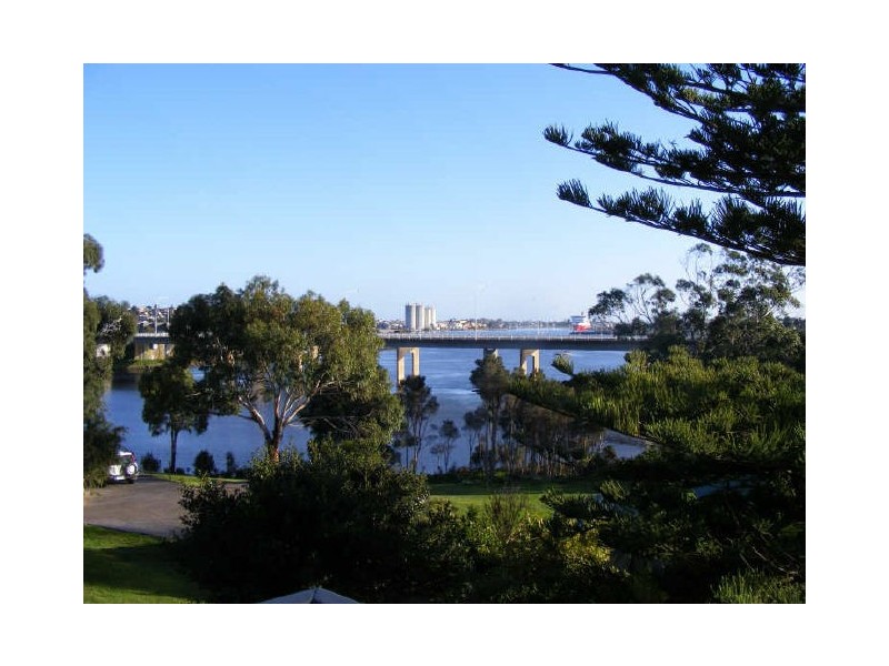 5 Enderly Court, Ambleside TAS 7310