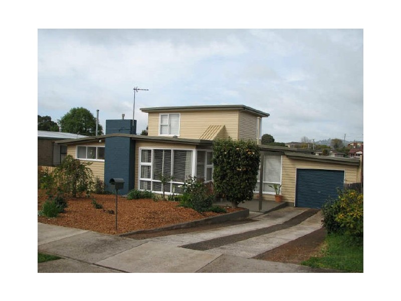 22 Mungala Crescent, Devonport TAS 7310