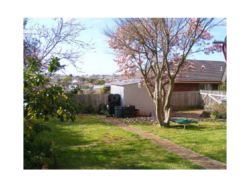 21 William Street, Devonport TAS 7310