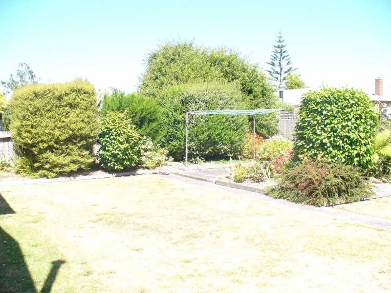 18 Lindsay Place, Devonport TAS 7310