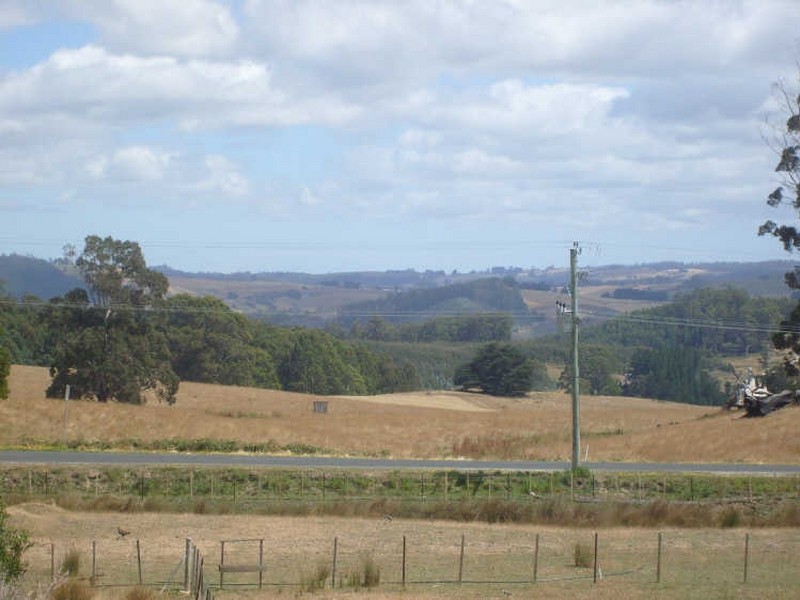 24 Holmes Road, Roland TAS 7306