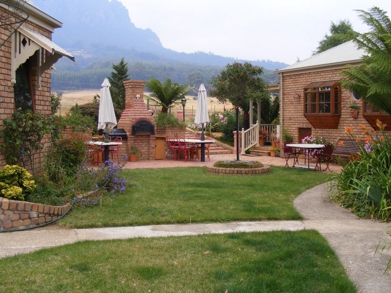 10 Deacons Close, Claude Road TAS 7306