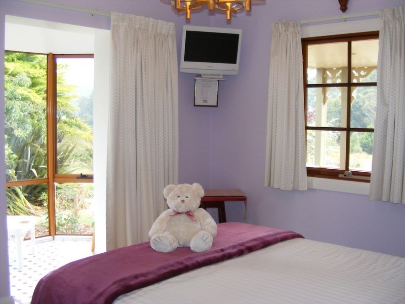 10 Deacons Close, Claude Road TAS 7306