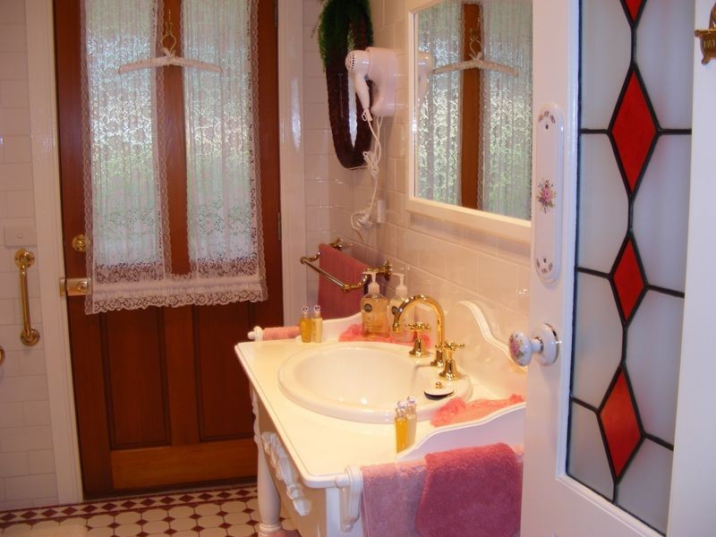 10 Deacons Close, Claude Road TAS 7306