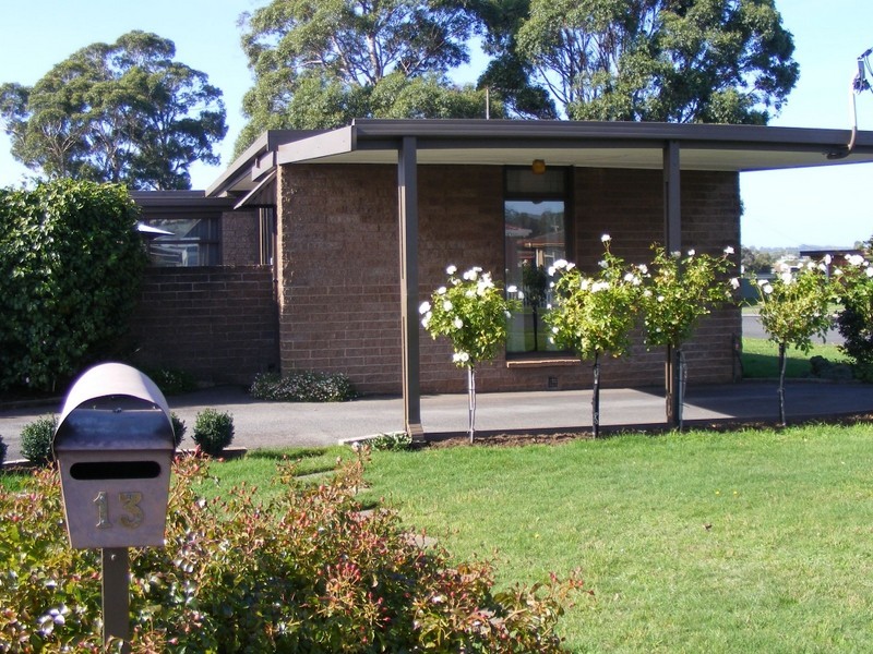 13 Greenway Avenue, Devonport TAS 7310