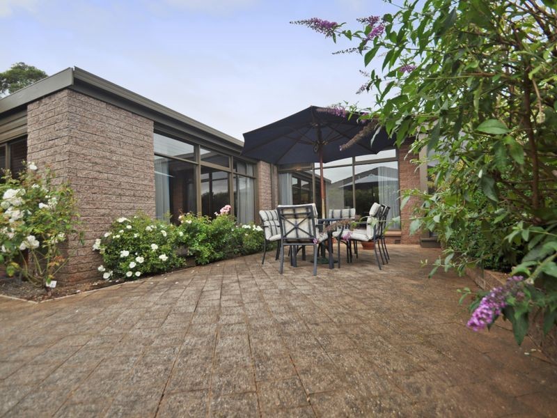 13 Greenway Avenue, Devonport TAS 7310