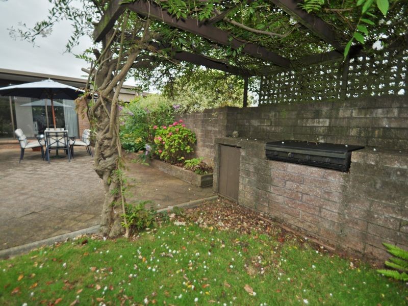 13 Greenway Avenue, Devonport TAS 7310