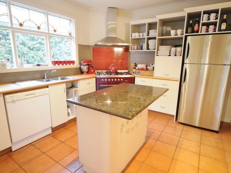 37 West Parade, Deloraine TAS 7304