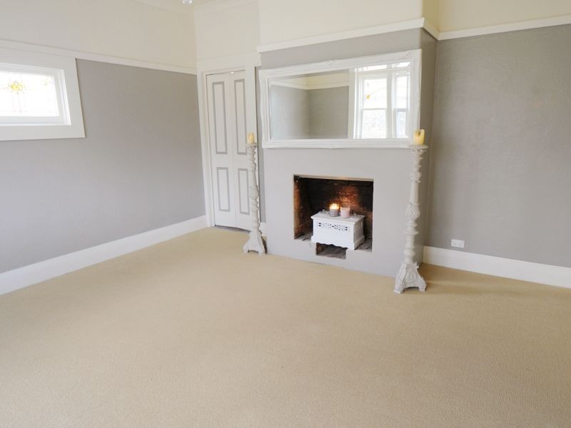 37 West Parade, Deloraine TAS 7304