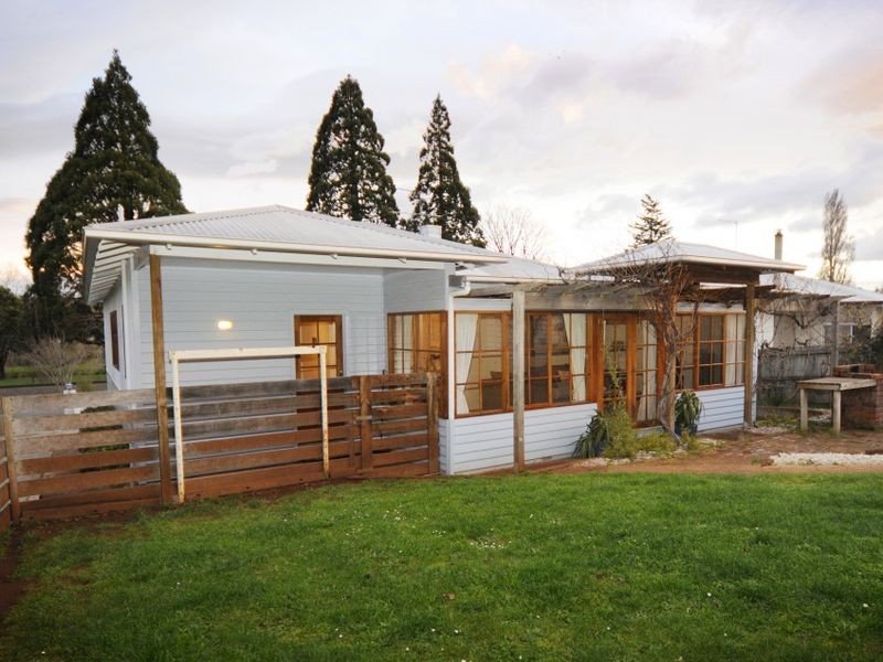 37 West Parade, Deloraine TAS 7304