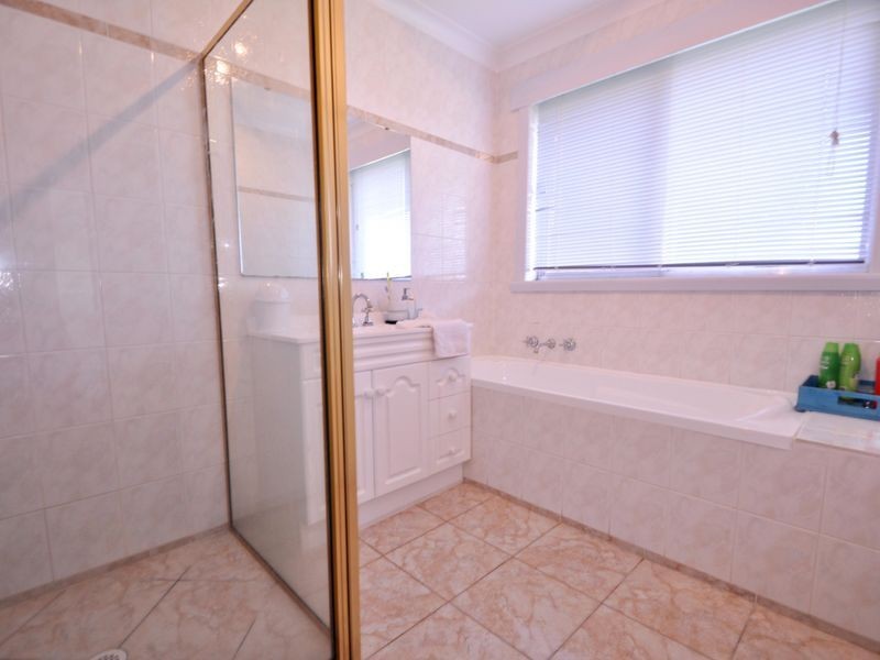 16 Thomas Street, Ulverstone TAS 7315