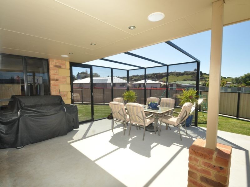 11 Harley Court, Ulverstone TAS 7315