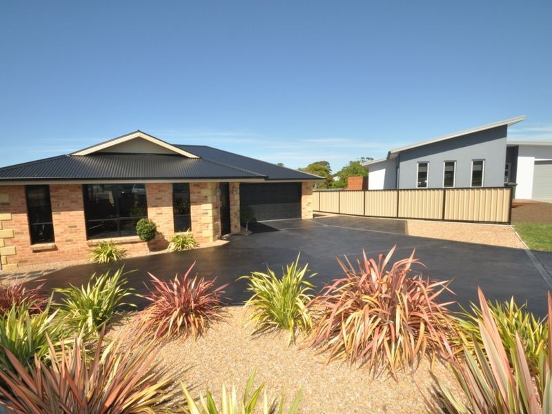 11 Harley Court, Ulverstone TAS 7315