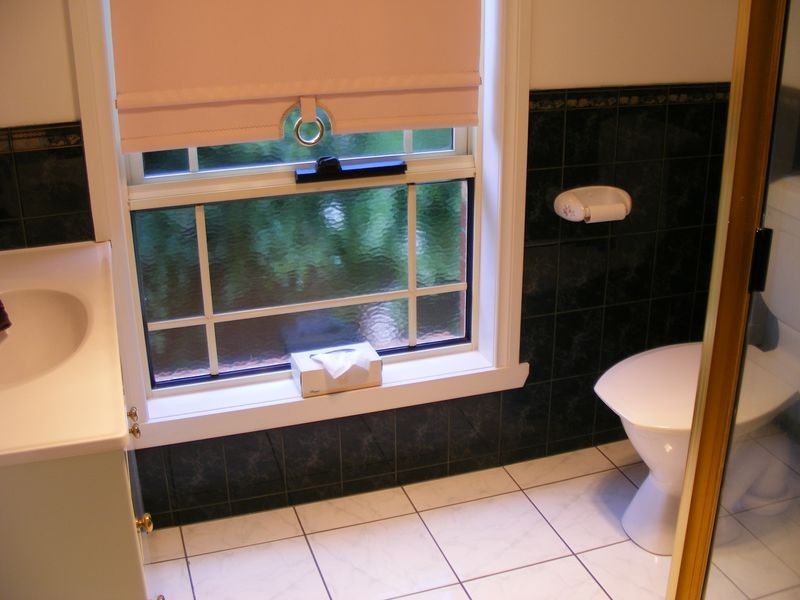 24 St Andrews Drive, Devonport TAS 7310