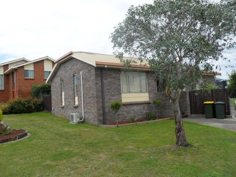 41 Morris Avenue, Devonport TAS 7310