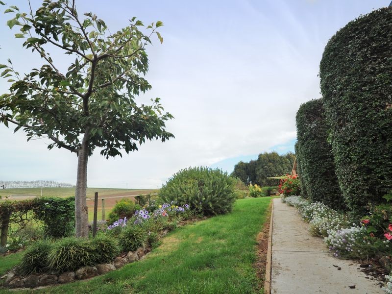 13 Waverly Road, Ulverstone TAS 7315