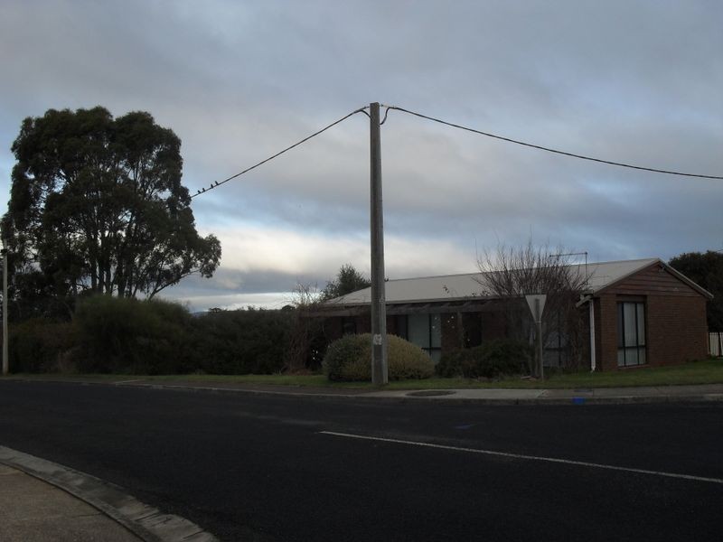 33-35 Roland Court, Sheffield TAS 7306
