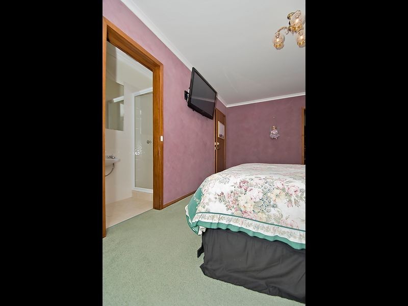 66 Valley Road, Devonport TAS 7310