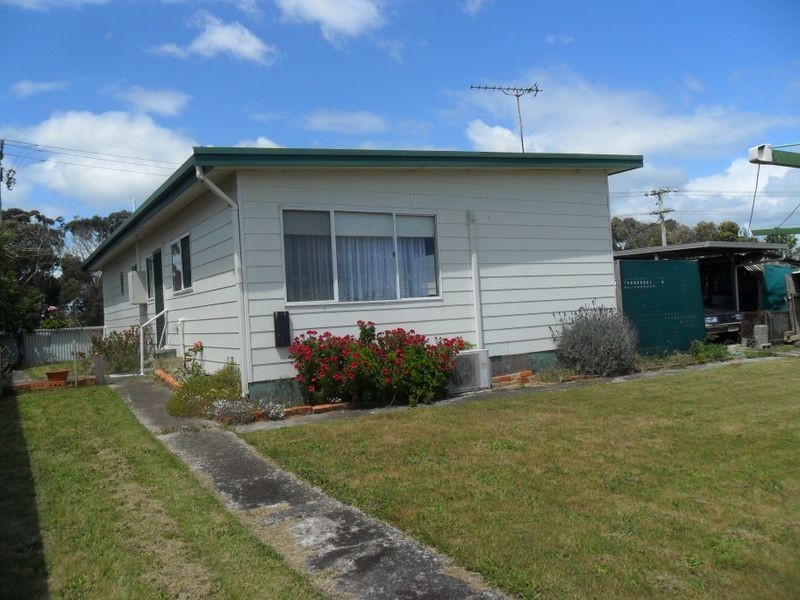 15 Turners Ave, Turners Beach TAS 7315