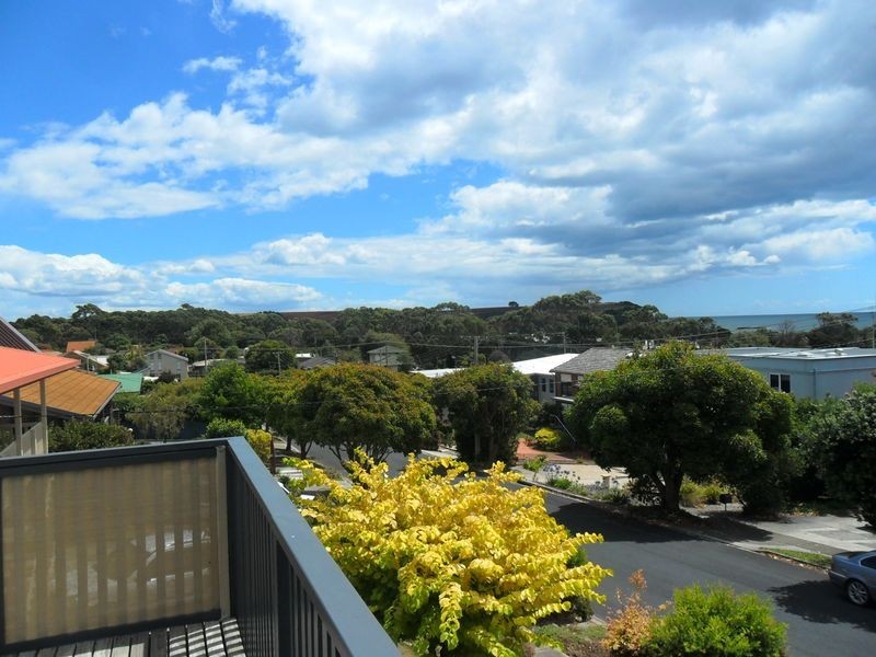 13 Monash Court, Devonport TAS 7310
