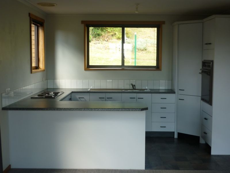 13 River Road, Ambleside TAS 7310