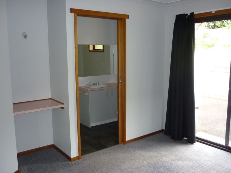 13 River Road, Ambleside TAS 7310