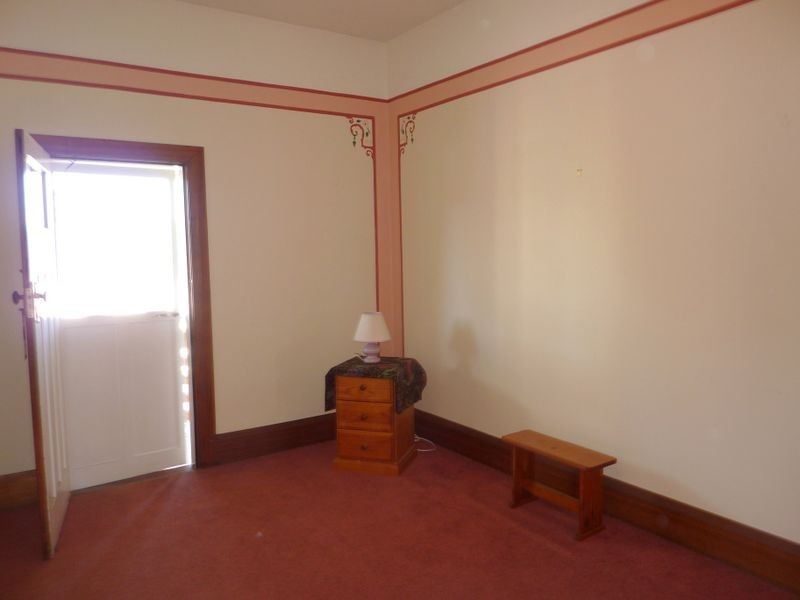 24 West Barrack Street, Deloraine TAS 7304