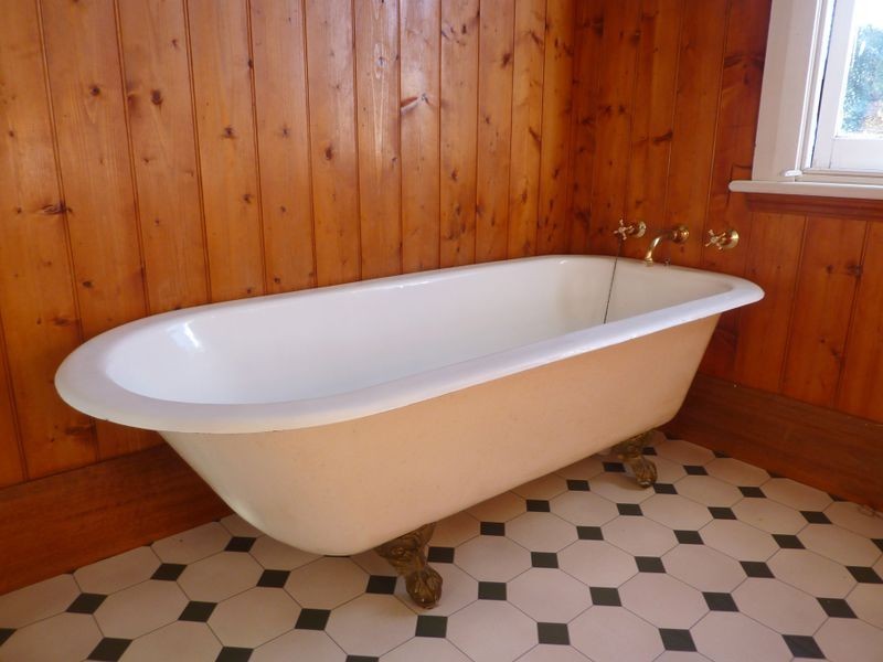 24 West Barrack Street, Deloraine TAS 7304