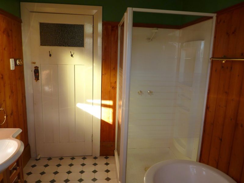 24 West Barrack Street, Deloraine TAS 7304