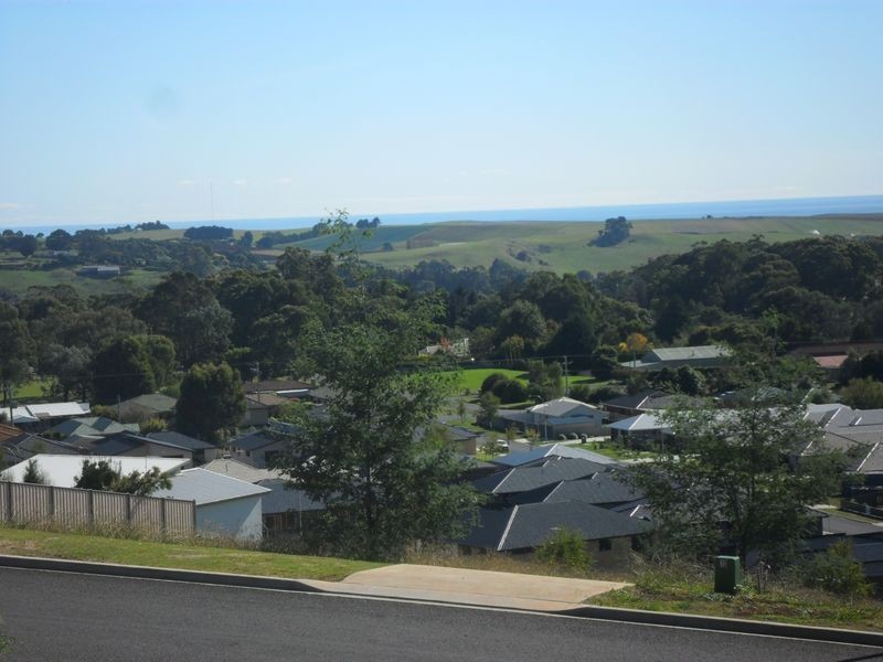 17 Leary Avenue, Devonport TAS 7310