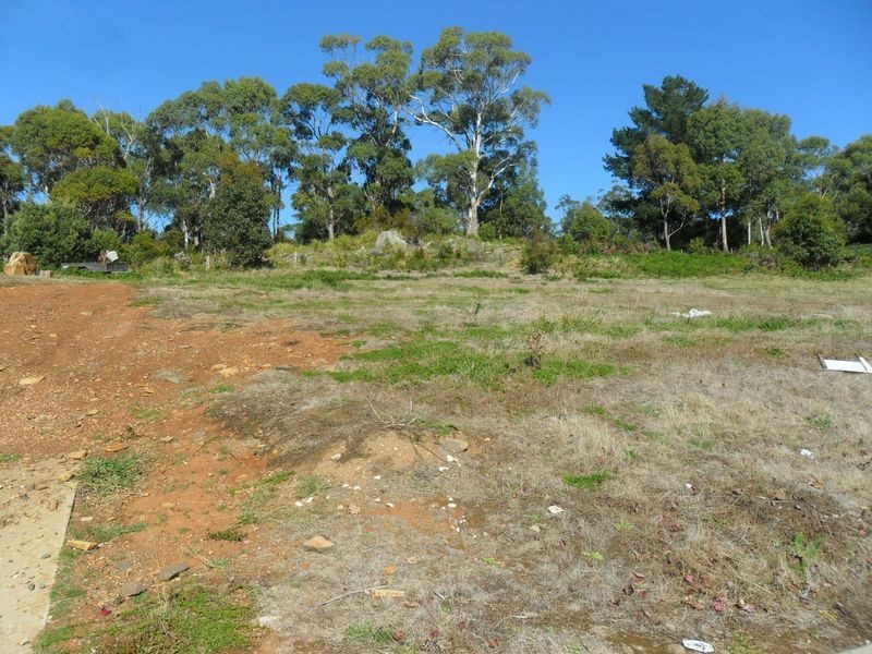 17 Leary Avenue, Devonport TAS 7310